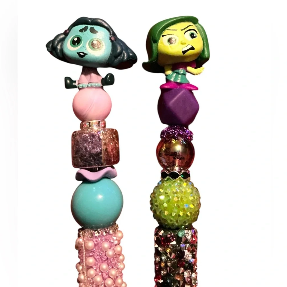 Colorful Handmade Character Pen Bundle - Picture 2 of 3